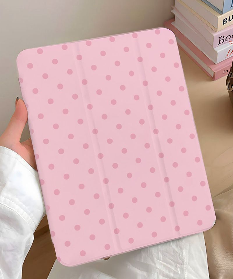 Nineteenfriday（ナインティーンフライデー）の「ベーシック ドット パターン iPad カバー ケース（スマホグッズ/小物）」