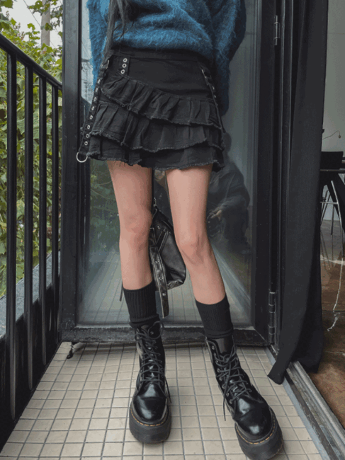ULAN（ユレン）の「Canchu Eyelet Tiered Miniskirt（Skirts）」