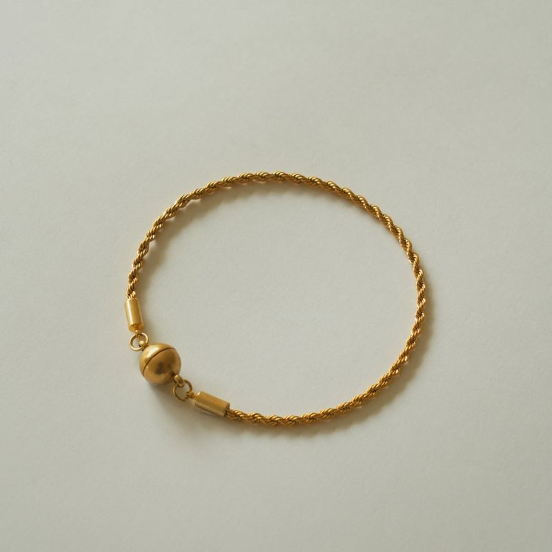 aimant rope chain bracelet