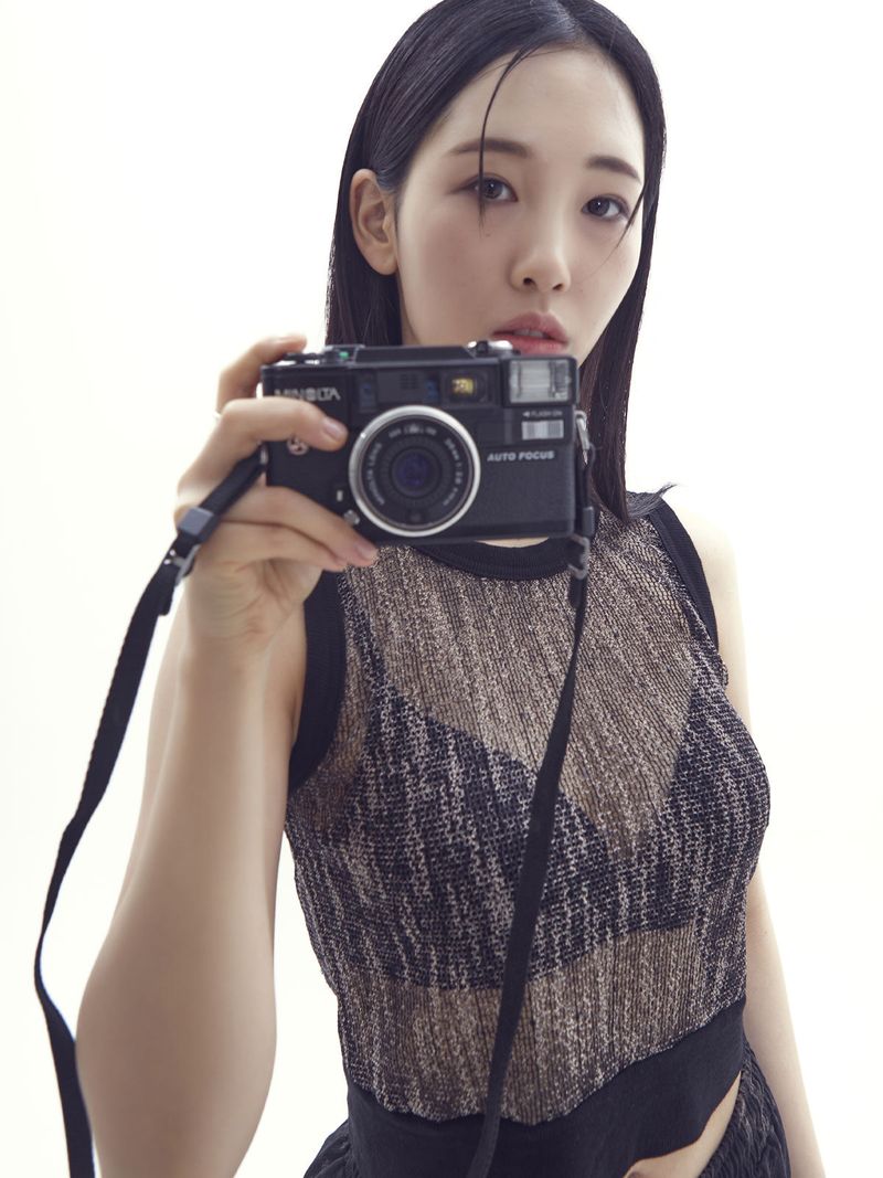 see through spangle mesh sleeveless_bk