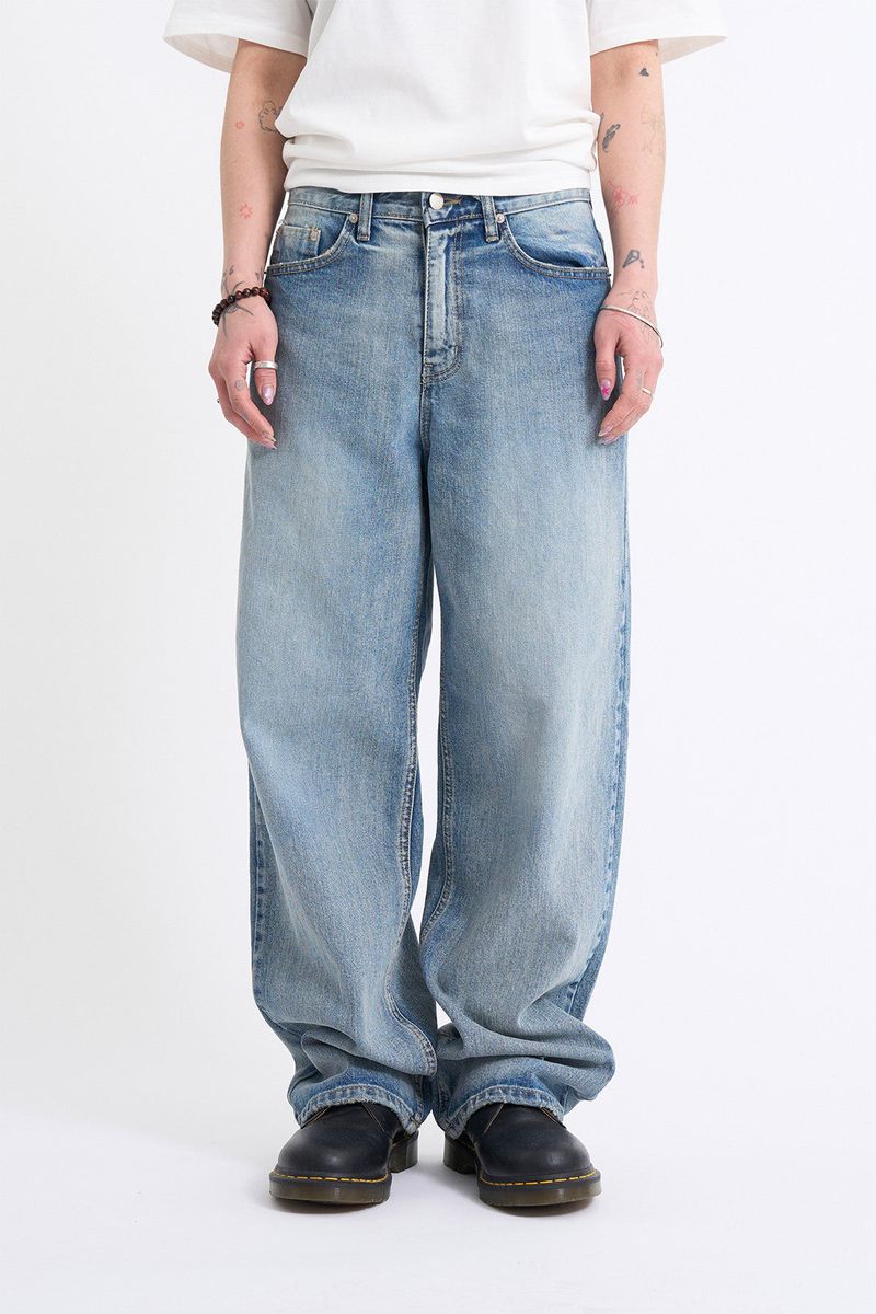 Raucohouse（ラウコハウス）の「Milk Semi-Wide Denim Pants（Pants）」