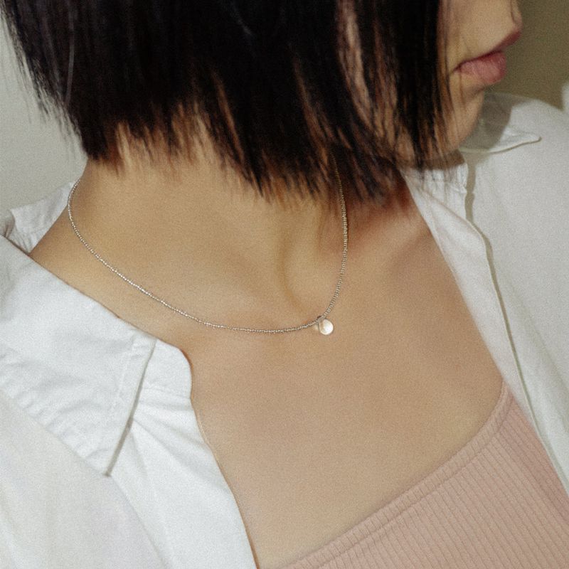 Single dew necklace