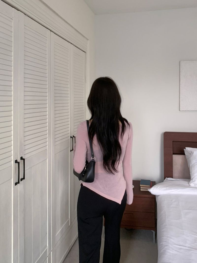 Berre Wrap Shirring Asymmetric Long Sleeve Tee