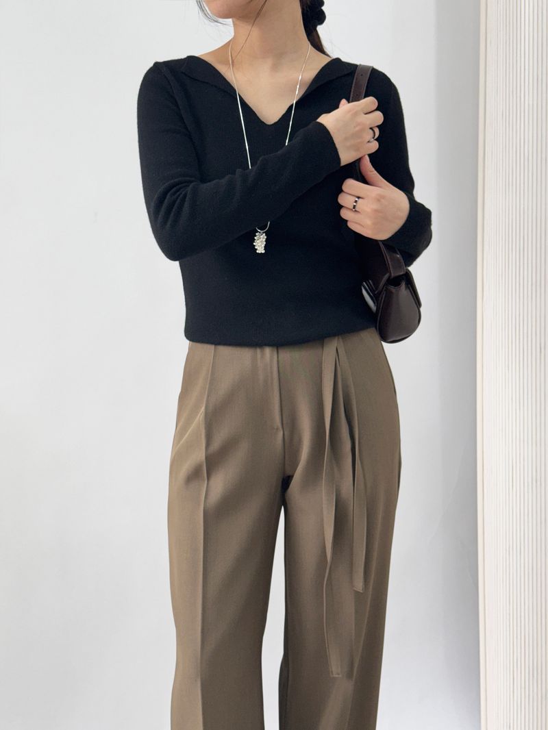 Lucen Strap Pintuck Semi-Wide Slacks Pants