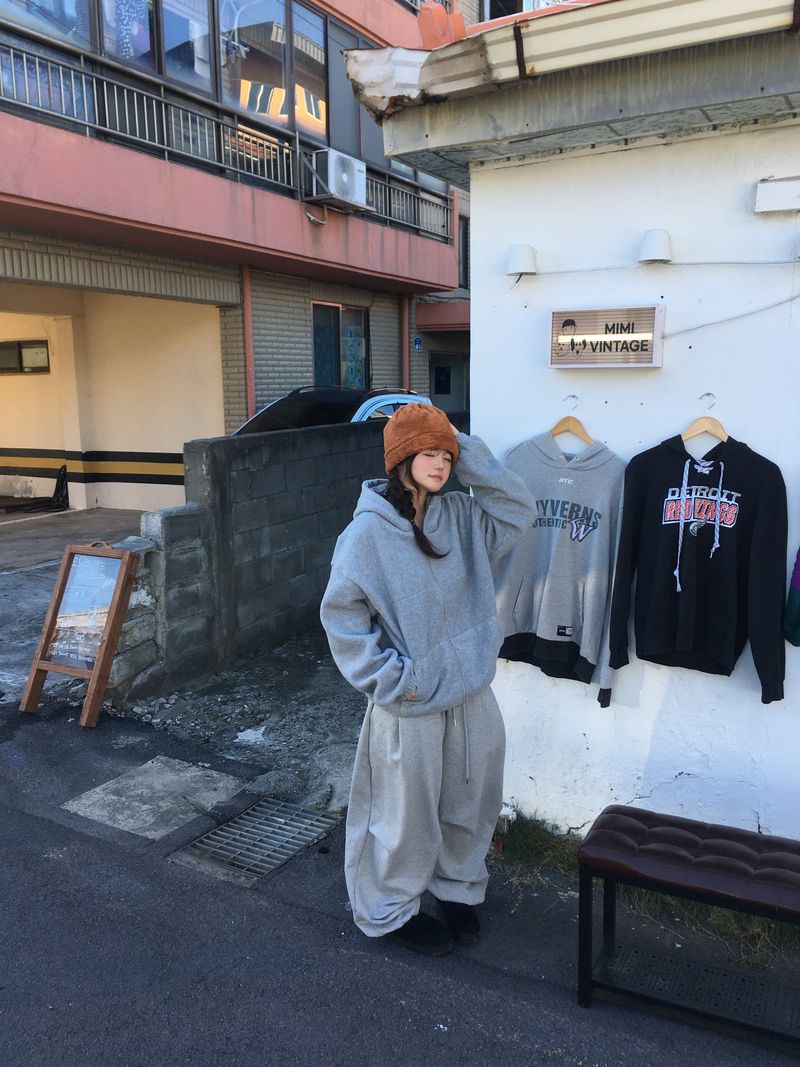 KYOKO（キョウコ）の「ソフトフードジップアップ（トップス）」