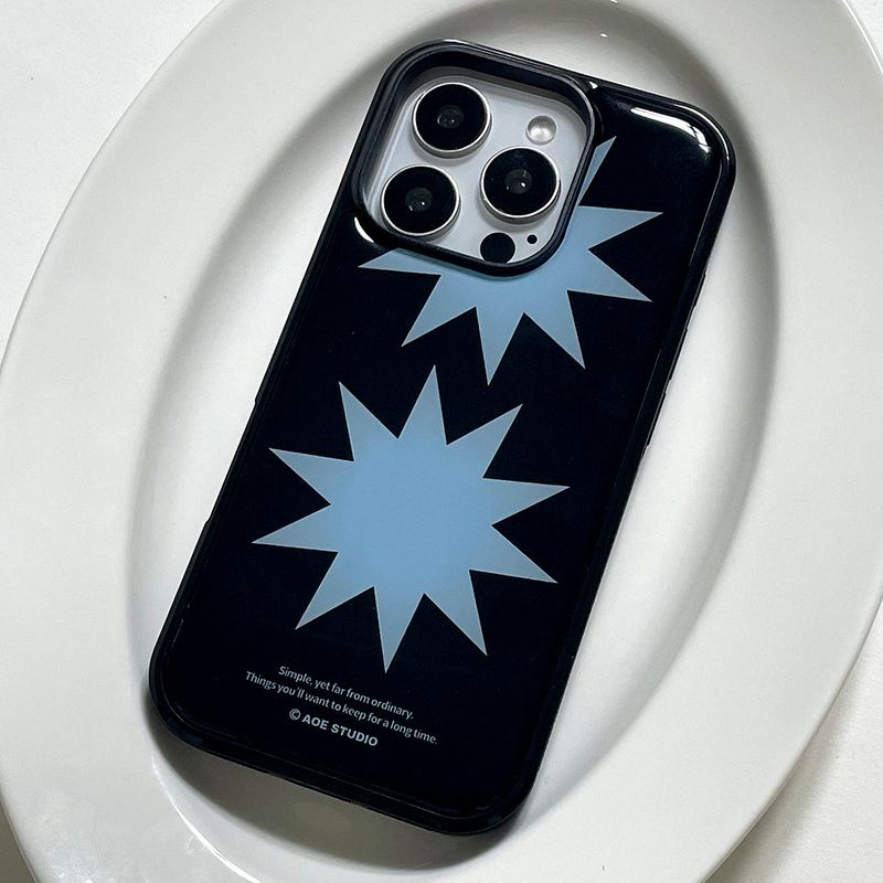 aoe studio（ アオエ スタジオ）の「[MADE] ブラックスパークエポキシバンパーケース - ウィンタースカイ（スマホグッズ/小物）」