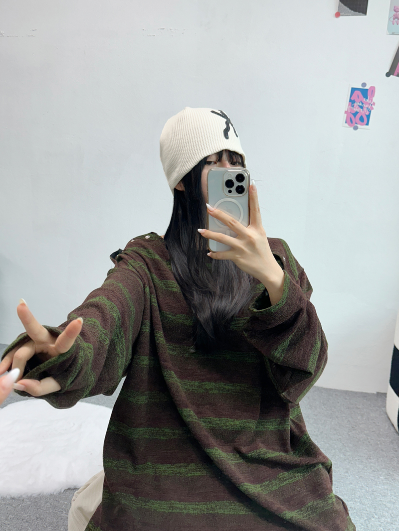 SHOULDER SNAP WARMER POINT STRIPED KNIT🤎🖤🧸 - 2 COLORS