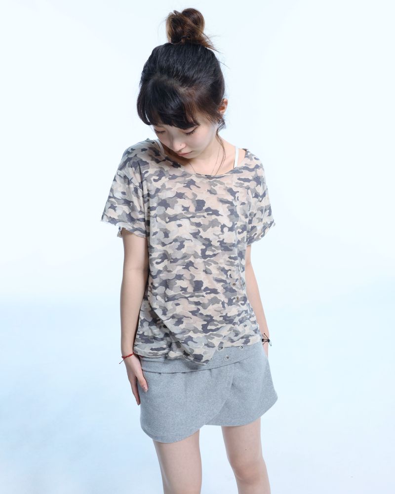 Camo Slash Eyelet Tee