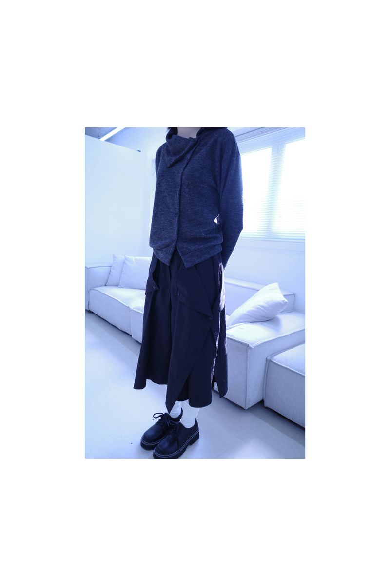 Yuse unbal button cardigan
