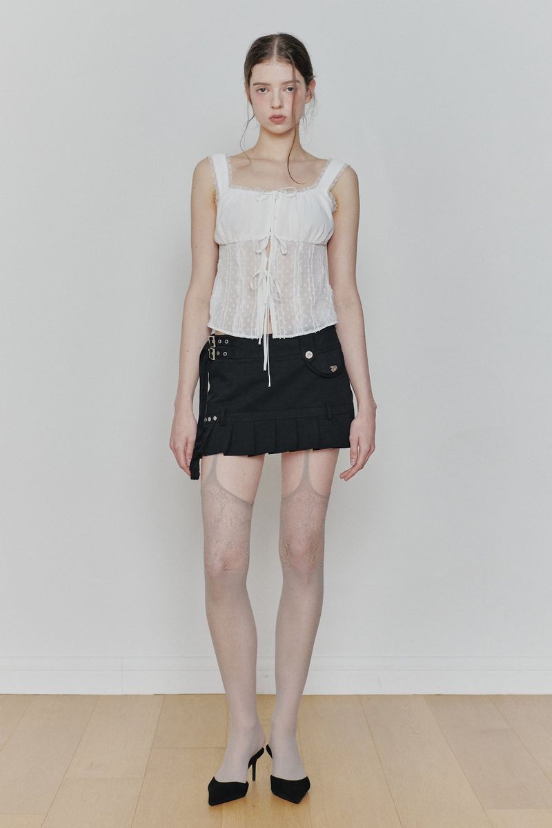 PURITY LACE TOP white