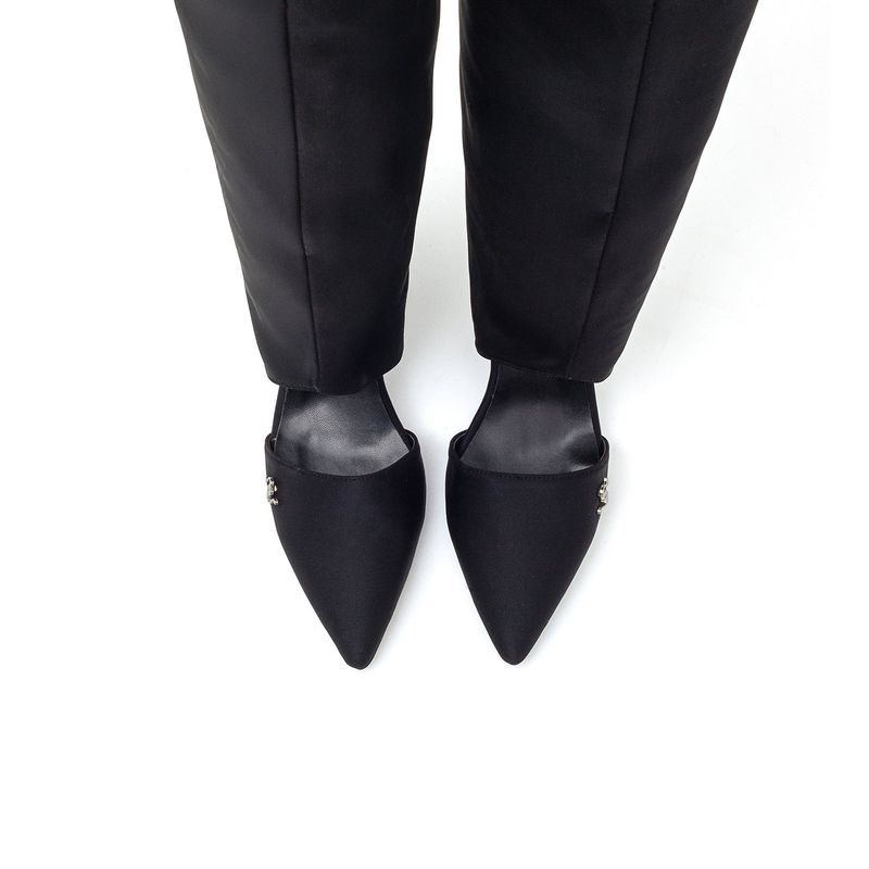 Cut-Out Pull-On Boots Heel(Black)
