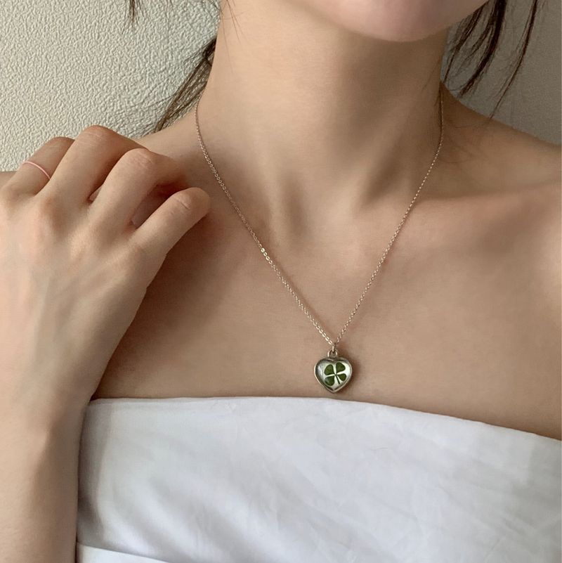 saintvine（セイントバイン）の「four leaf clover necklace（Accessories）」