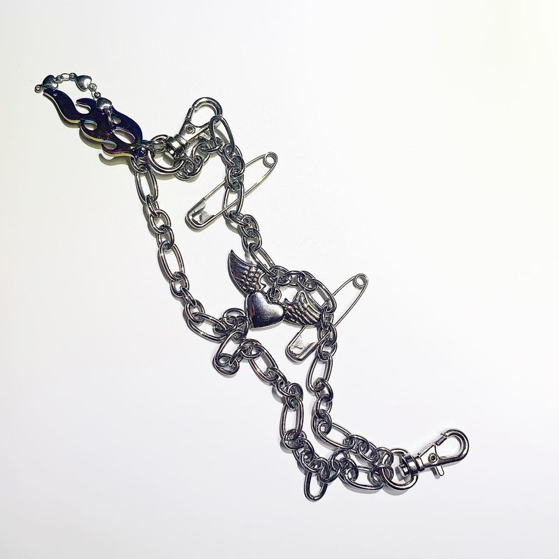 Trigger Bang Shoes chain