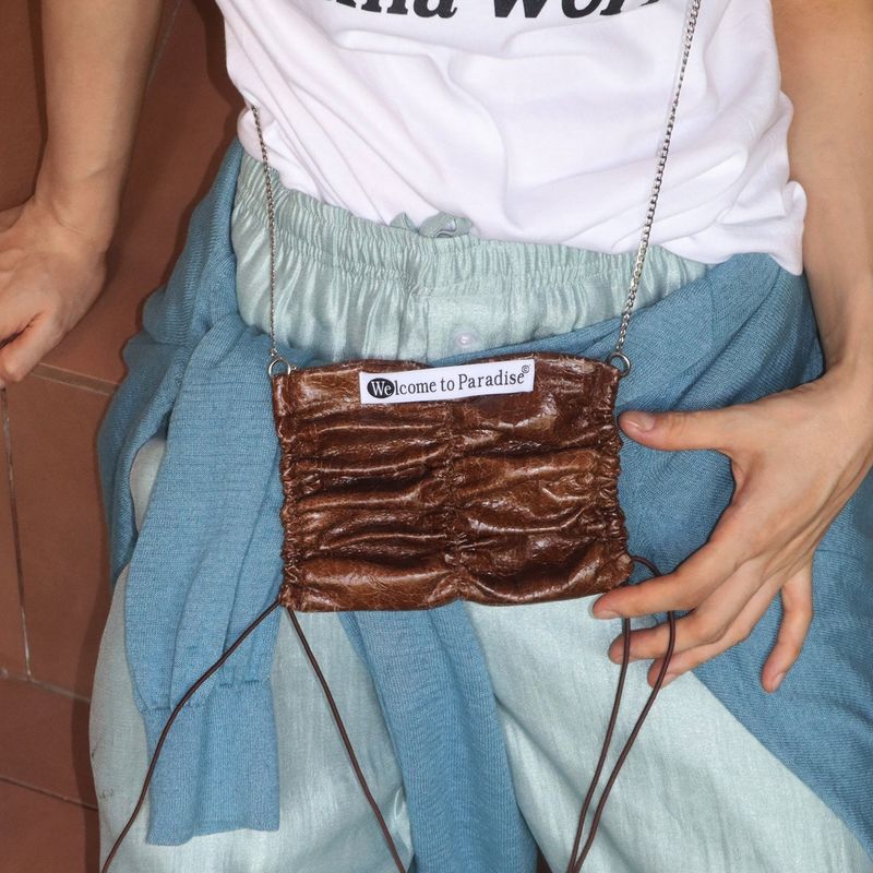 welcometoccc(ウェルカムシーシーシー)の「mimi bag (Crack) + silver chain (Bags)」