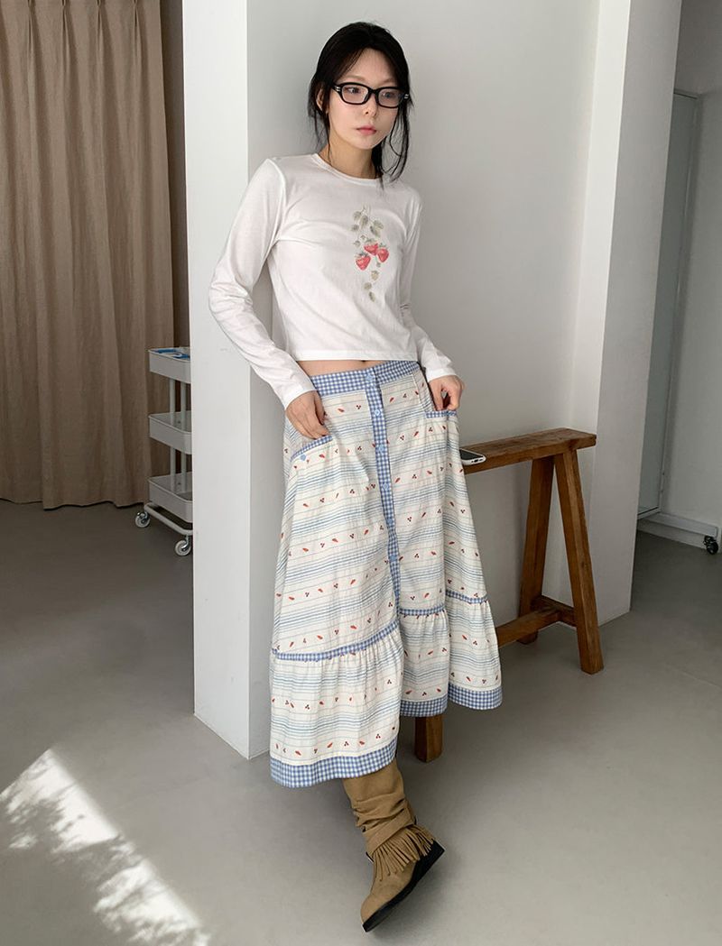 CARROT BUTTON FULL SKIRT (2C)