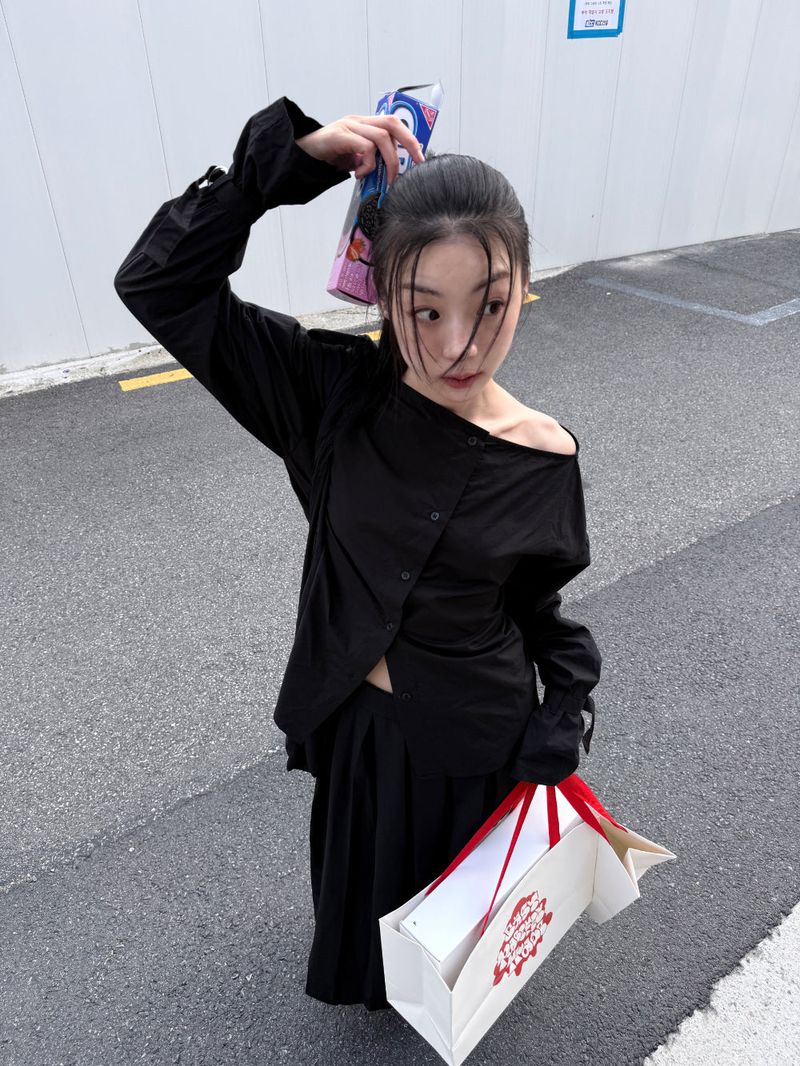  BOATNECK BELT BLOUSE