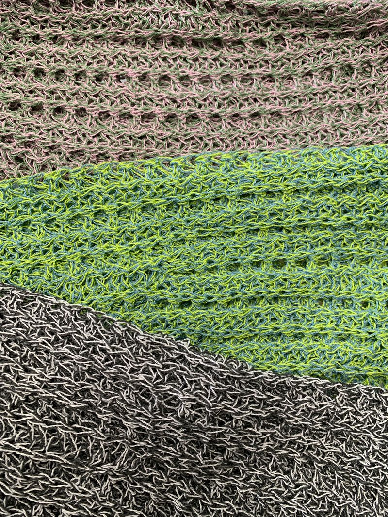PIECE KNIT