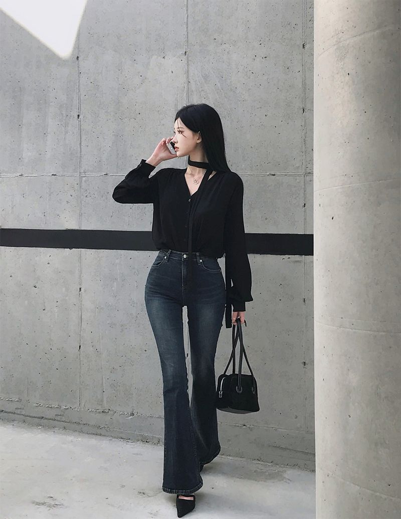[Bellide made] Denzel silk V-neck blouse with tie