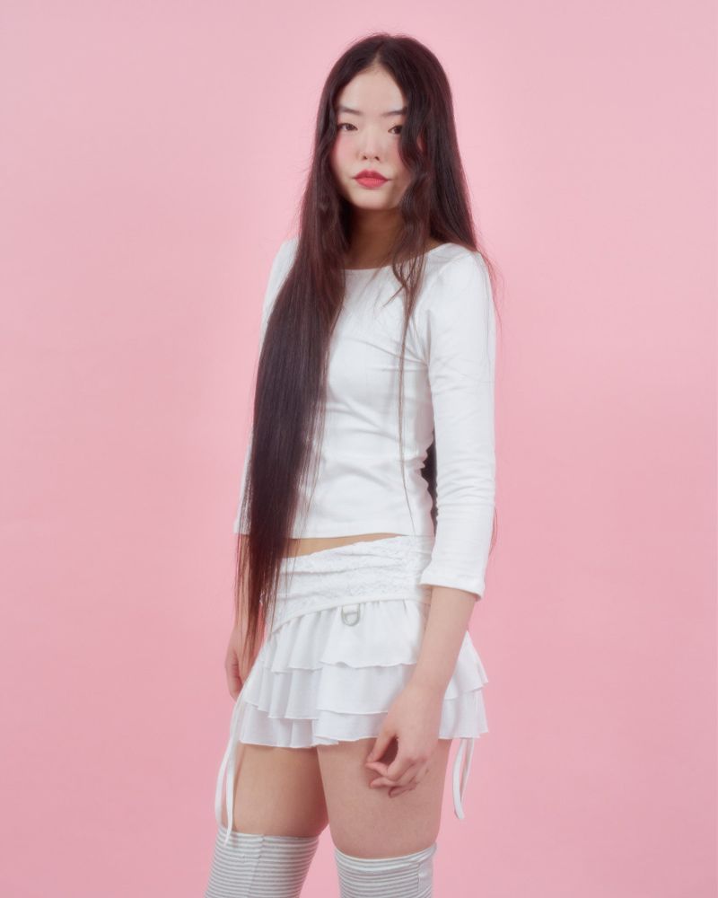 BACK RIBBON STUD T SHIRTS [3colors]