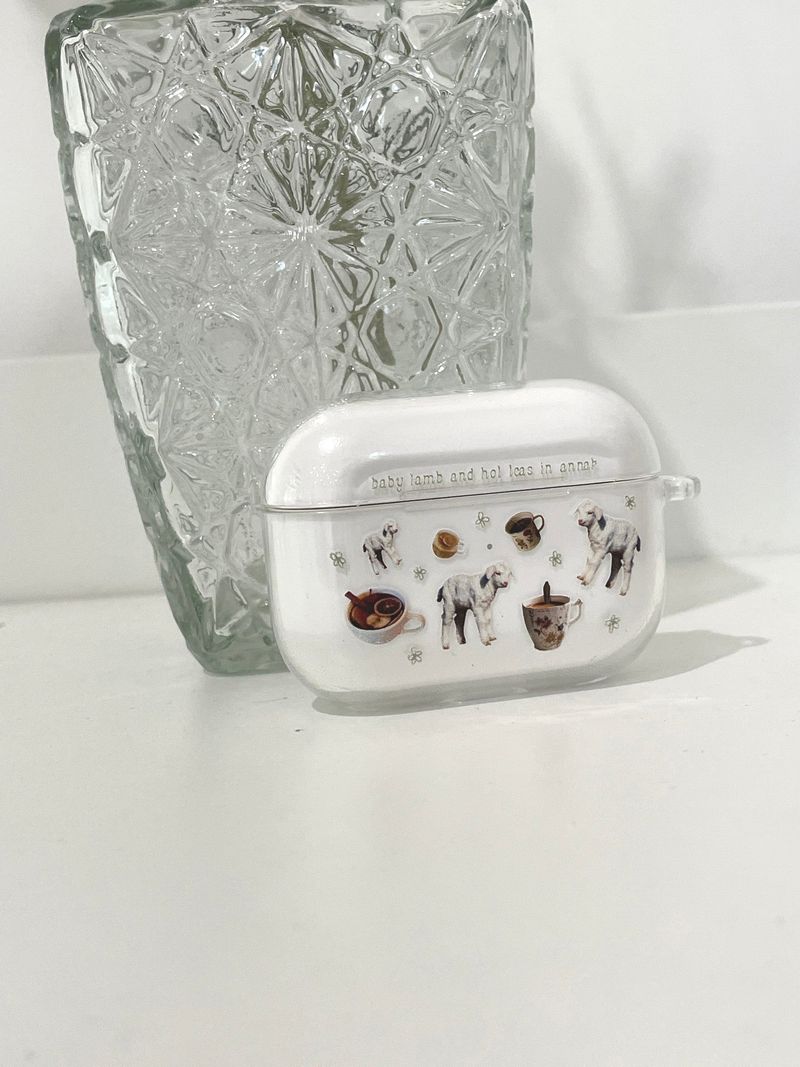 Annak（アンナック）の「[baby lamb and hot teas in annak airpods clear case]（Smartphone Accessories）」