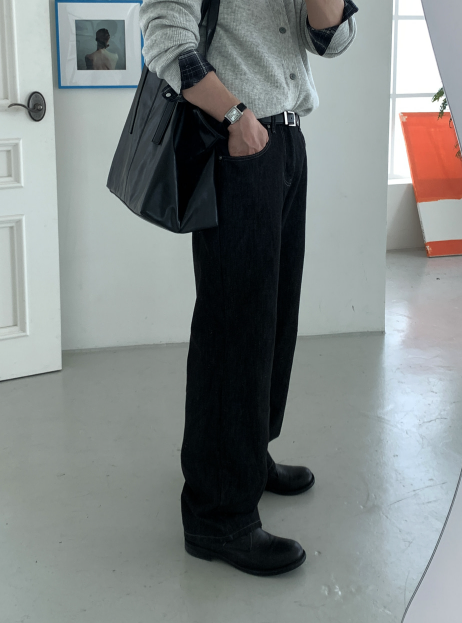 Semi Wide Stitch Raw Fabric Denim Pants