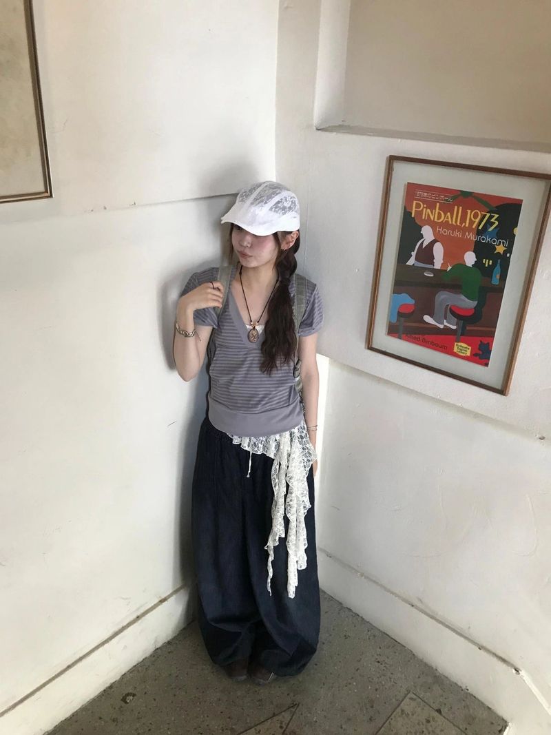 nunae layered lace sleeve