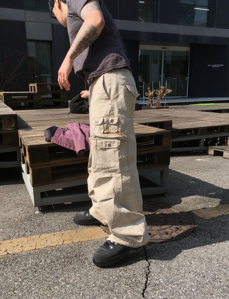 HOLY IN CODE（ホーリーインコード）の「No.1695フィールド マルチ カーゴ ワイドパンツ (3color)（パンツ）」