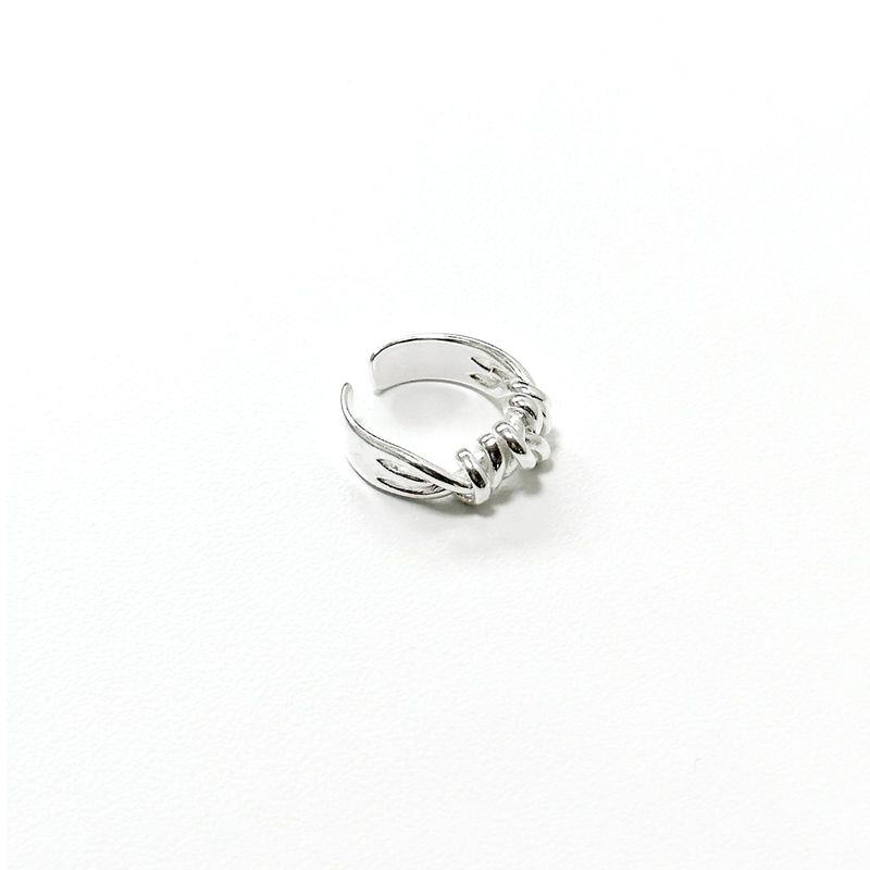 equope(エクァウプ)の「autumn bitty ring(Accessories)」