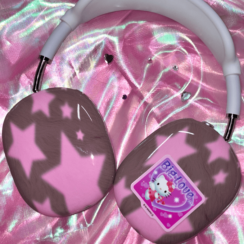 STAYBUBBLY（ステイバブリー）の「[MADE] フラッフィースター AirPods Max ケース（スマホグッズ/小物）」