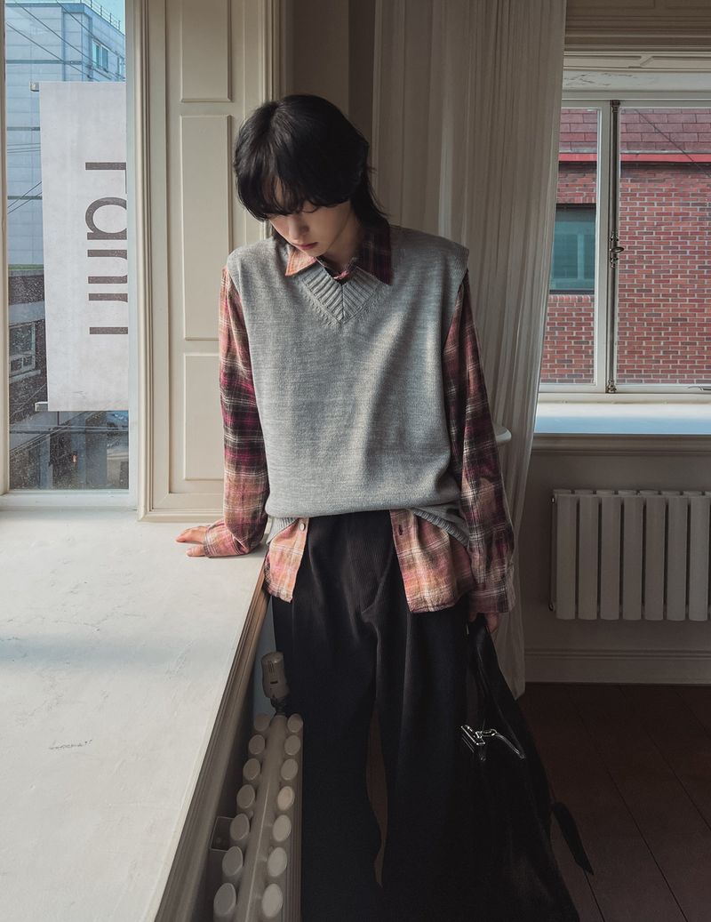 リーフベーシックVネックニットベスト (10 color)