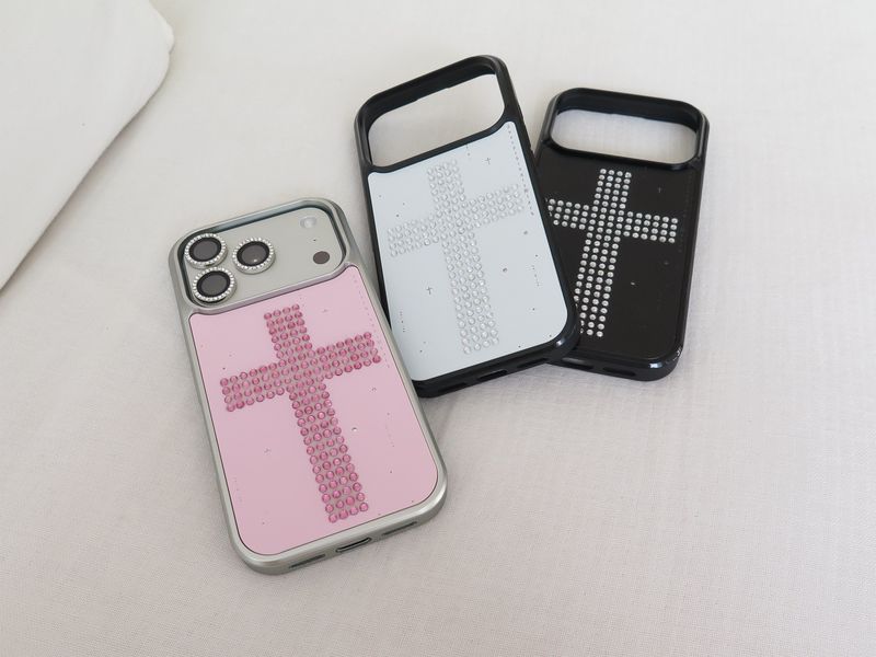 pink bold cross silver bumper case
