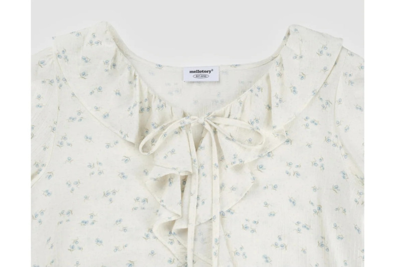 FRILL NECK FLORAL BLOUSE (IVORY)