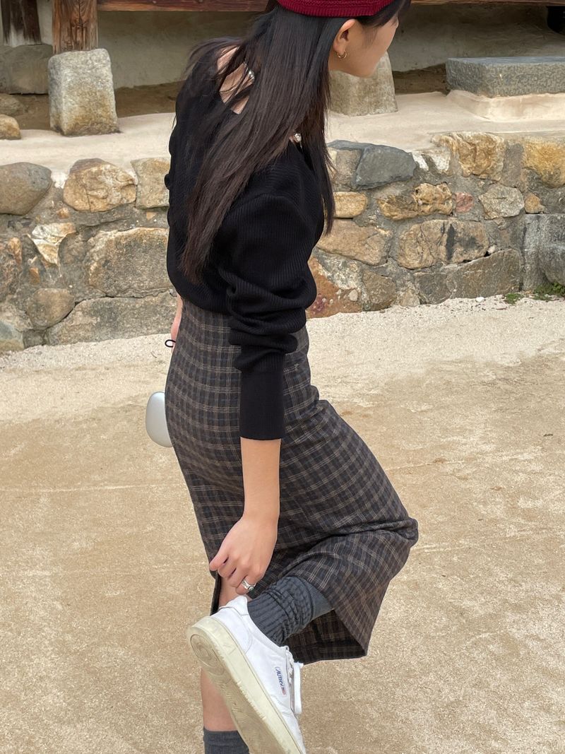 Tilda pleated U-neck Knit