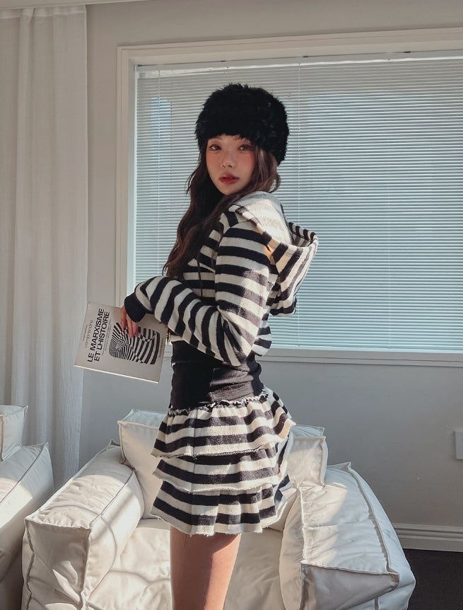 Pierre Stripe Set-up Two-Way Hood Zip-Up