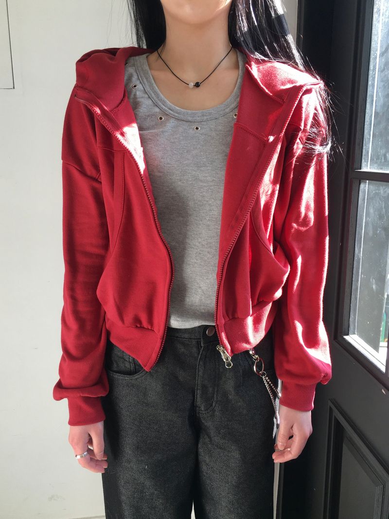 エンドUネックアイレットスタッドクロップTシャツ (6c)