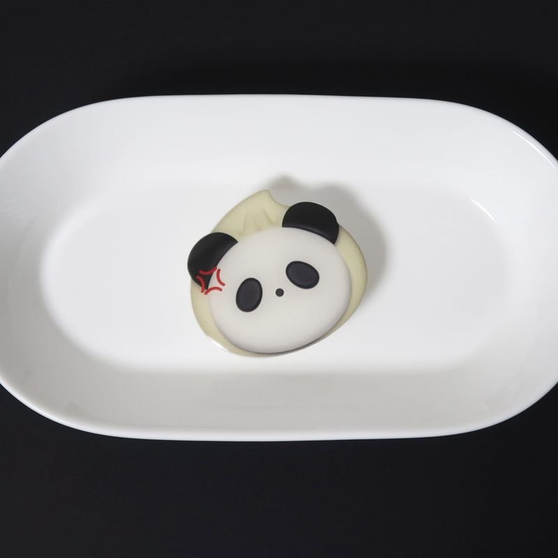 snuhug（スヌハグ）の「ダンピングパンダトック（スマホグッズ/小物）」