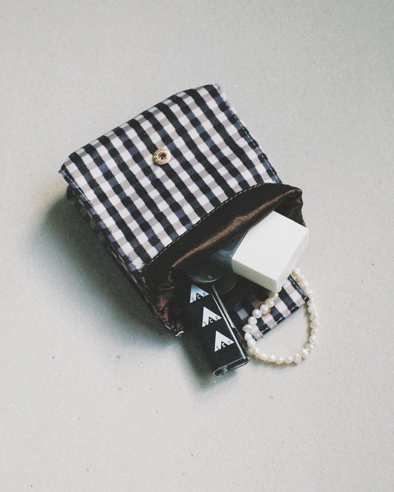 Gingham Mini Pouch - Black