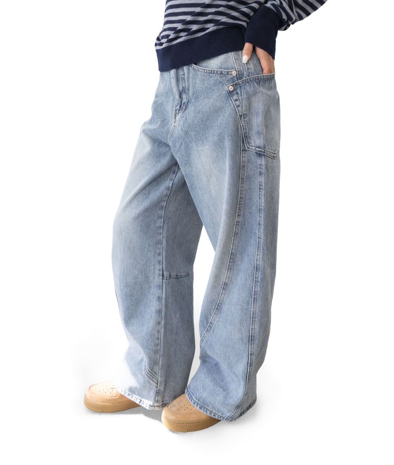 Jeff Big Pocket Washed Curved Jeans