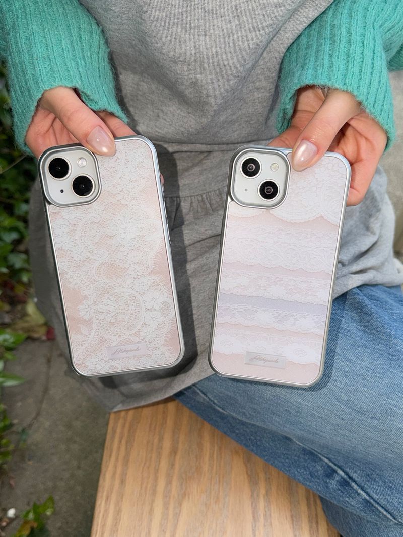 Nudy Lace Magsafe Silver Glass Bumper Case