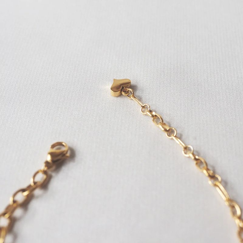 Heart Curved Bar Bracelet
