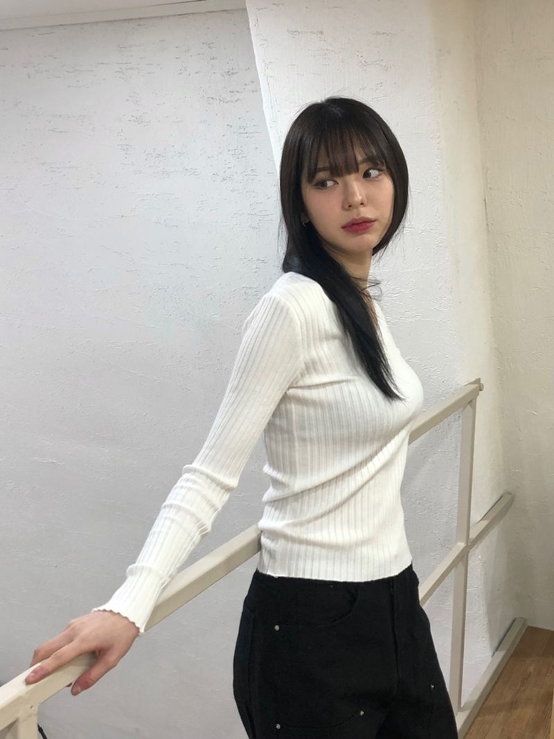 Eunice U-neck slim-fit knit