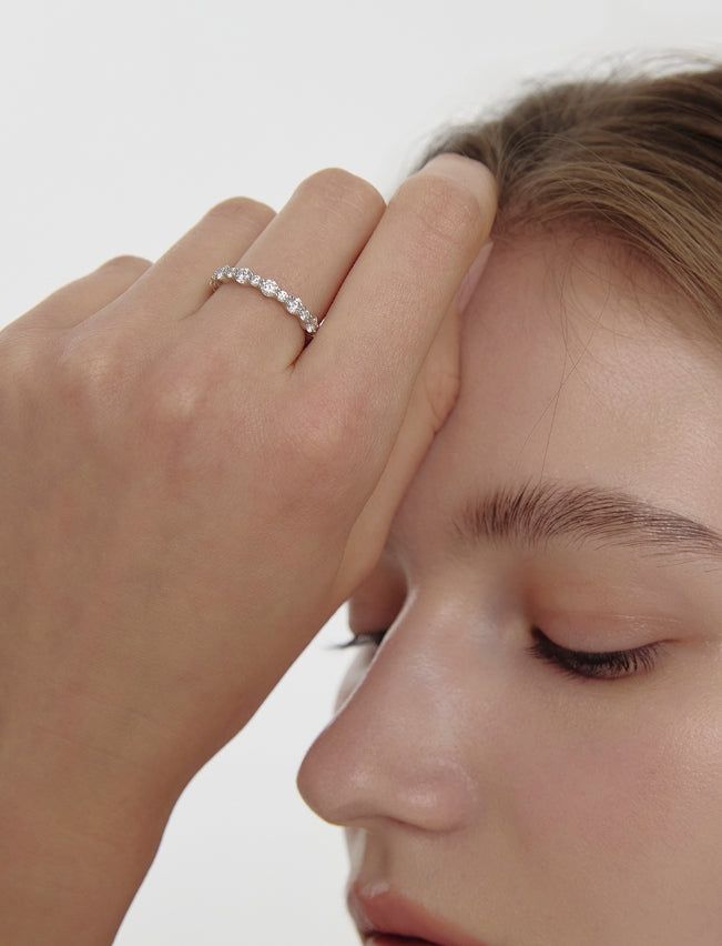 26SS★ Essence Silver (W) Linea Moissanite Ring