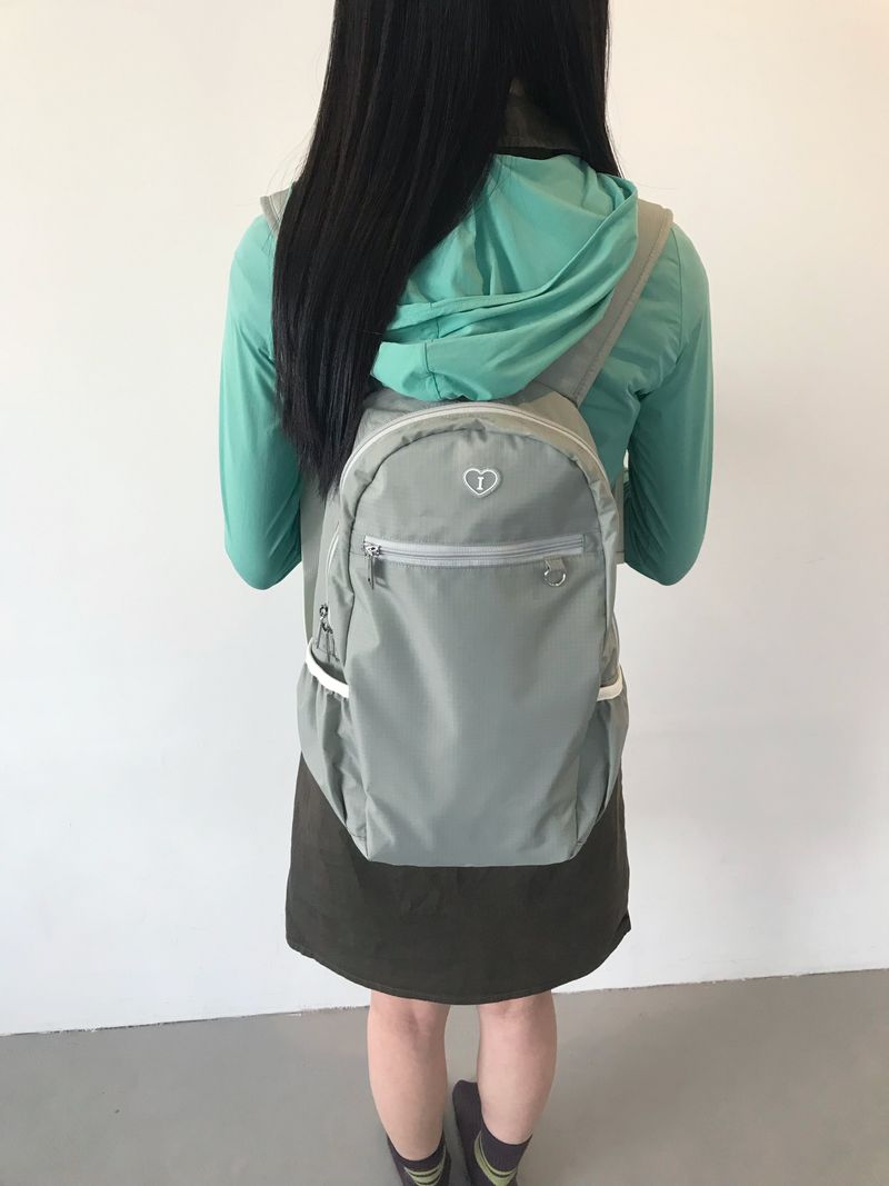 Love walk backpack - Sage gray