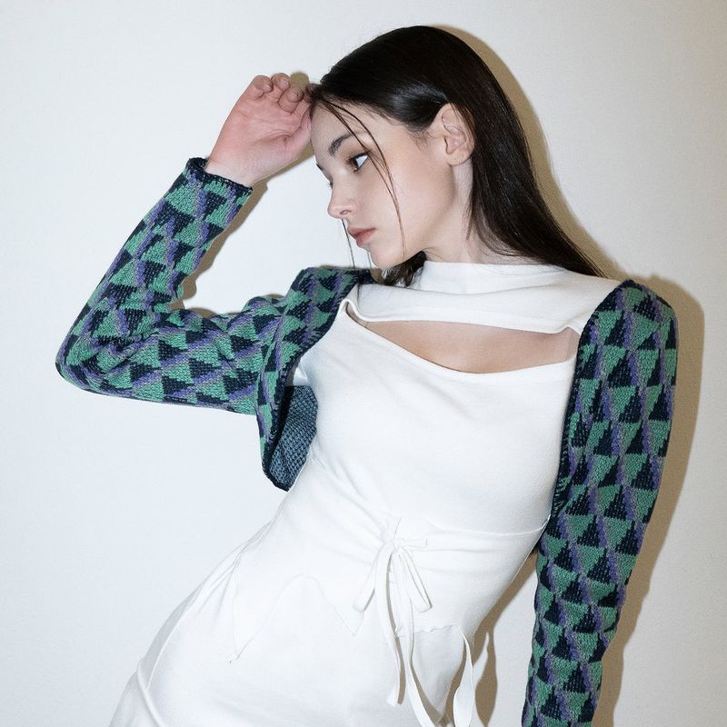 b able two(ビーエイブルトゥー)の「Squid Knit Bolero (GREEN)(Tops)」