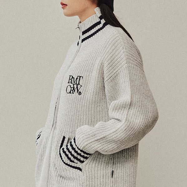 ROMANTIC CROWN（ロマンティッククラウン）の「HEAVY GAUGE KNIT ZIP UP_LIGHT GREY（Tops）」