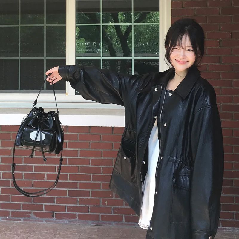 LOTSYOU（ロッツユー）の「Luna Bucket Bag Black（Bags）」