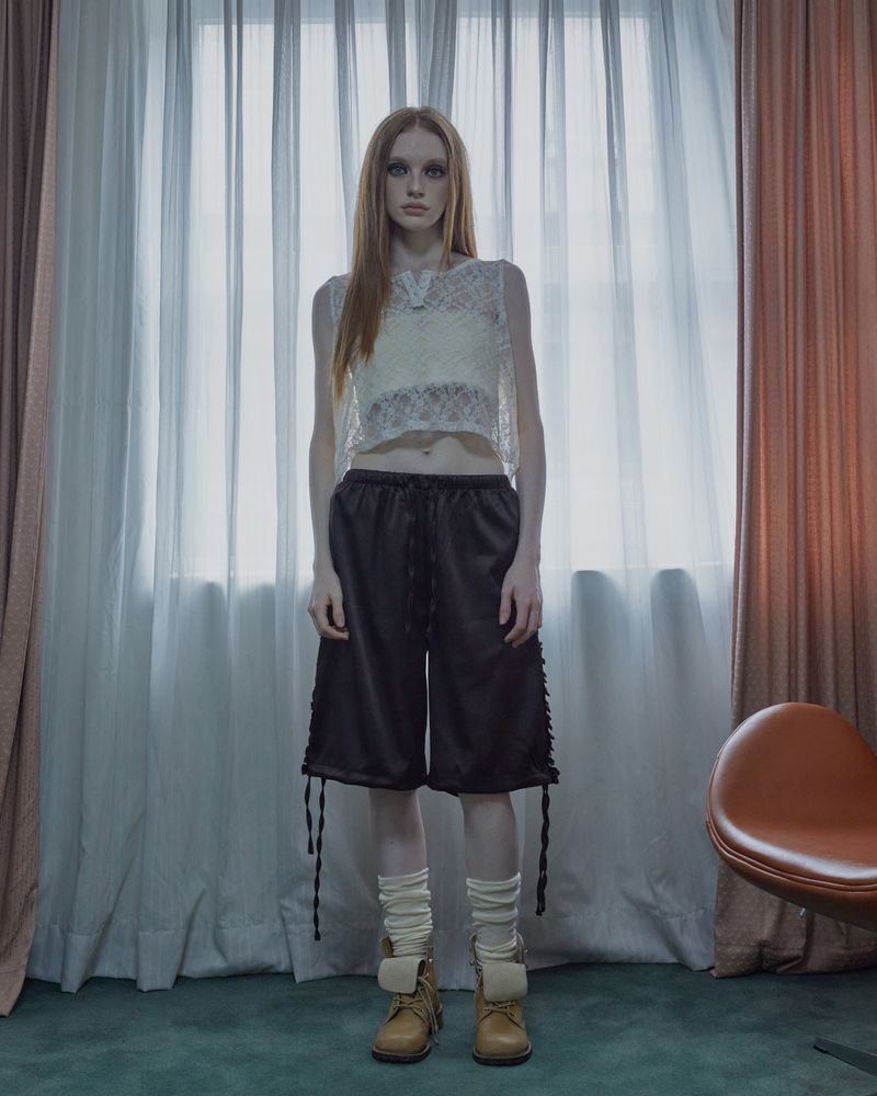 satin ruffle track pants / brown