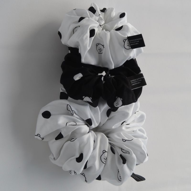 TUTEOGI ‘Rhythm’ scrunchie #004 (L size)