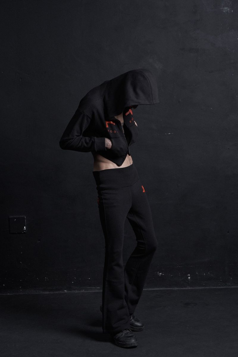 FR CROP HOODIE ZIP-UP BLACK