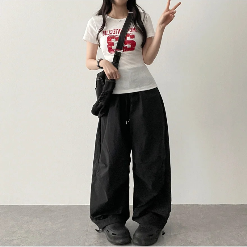 Rika number lettering short sleeve tee